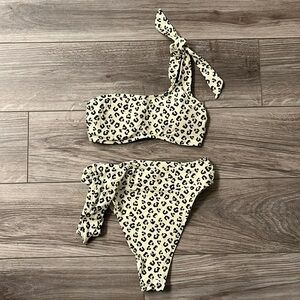 Abercrombie bathing suit